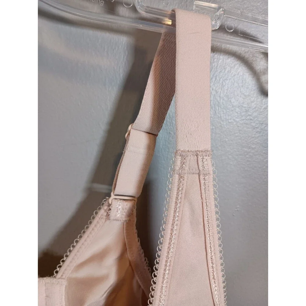 Wacoal Basic Beauty Spacer Underwire T-Shirt Bra 853192 Beige Nude Size US 46D